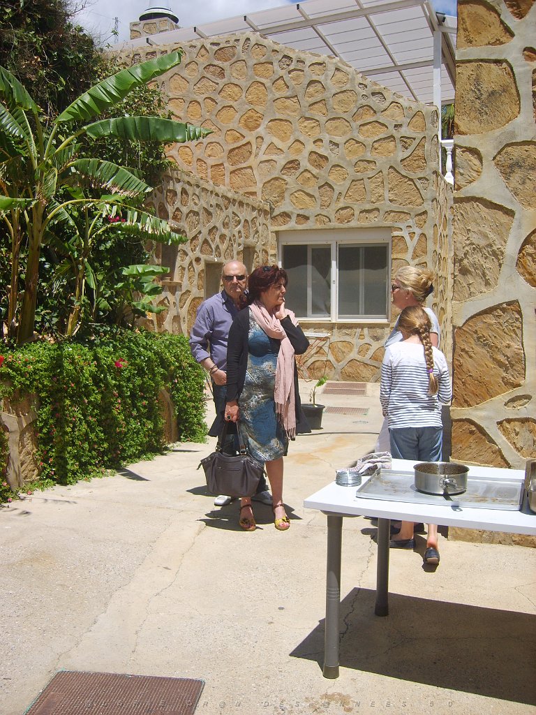 UN MECHOUI AVEC LES AMIS PN D ANDALOUSIE 9 05 2013 A MOJACA (24).JPG -  